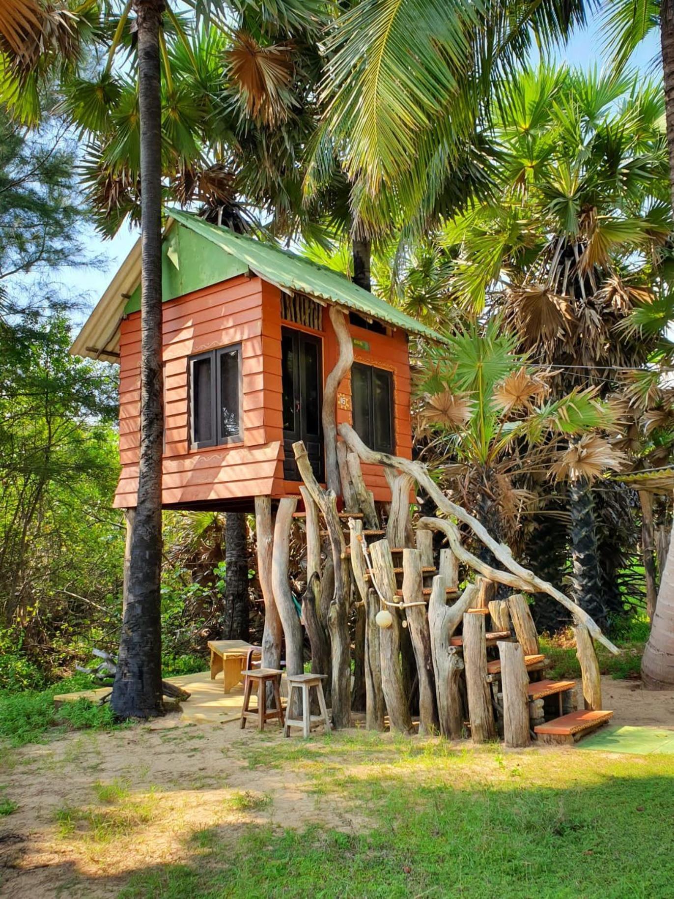 Light House Beach Hut Komari Екстер'єр фото