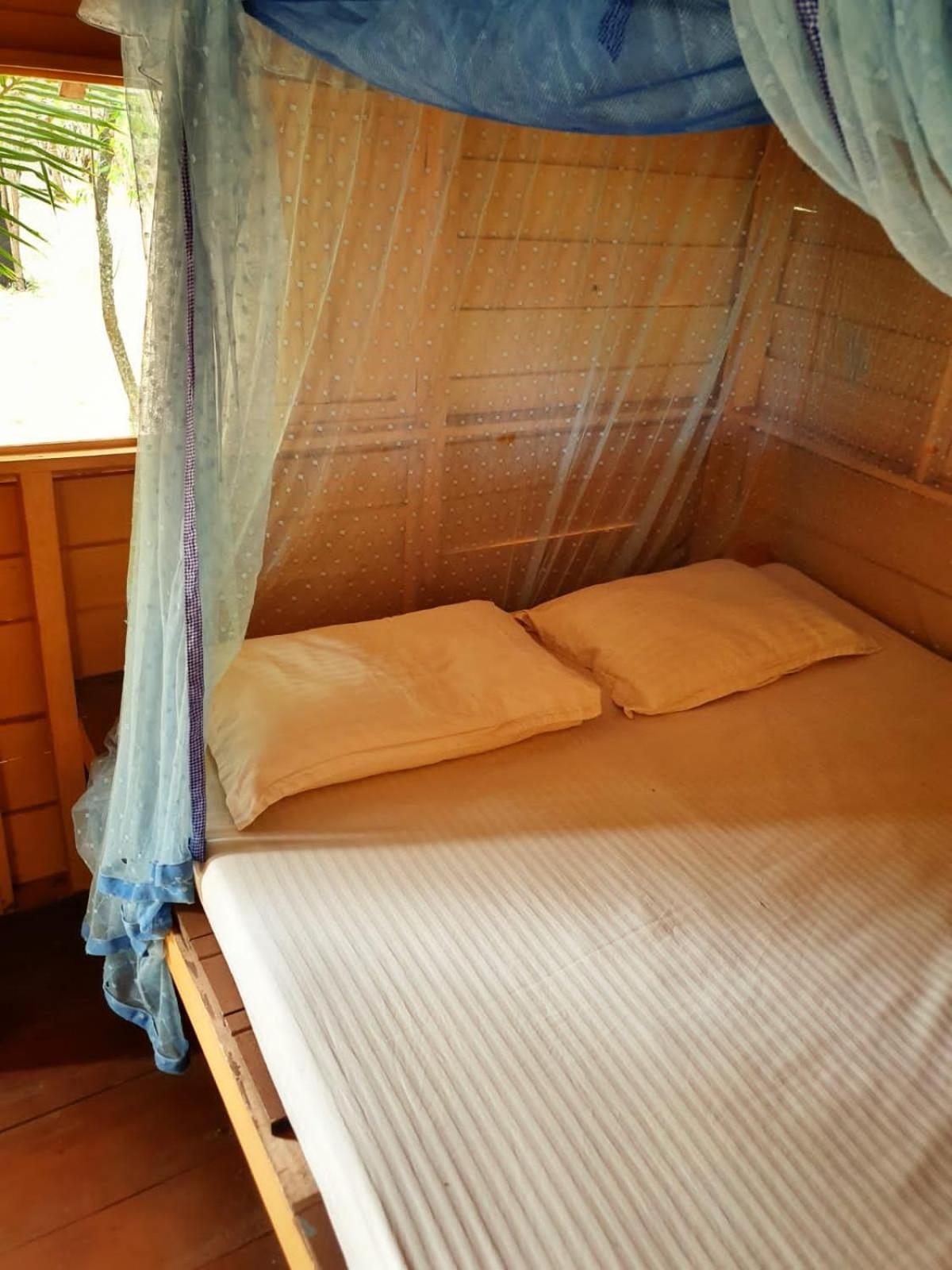 Light House Beach Hut Komari Екстер'єр фото