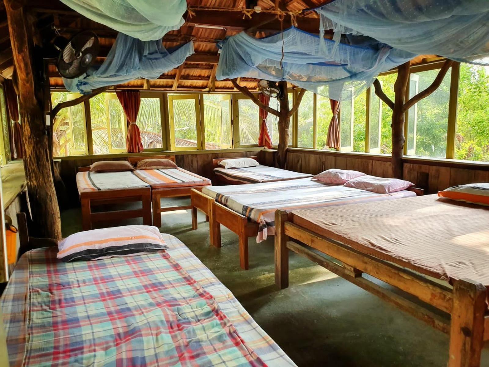 Light House Beach Hut Komari Екстер'єр фото