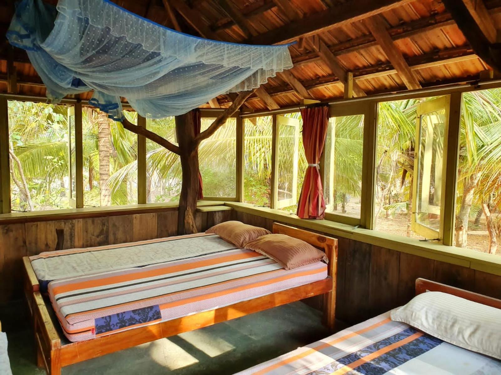Light House Beach Hut Komari Екстер'єр фото